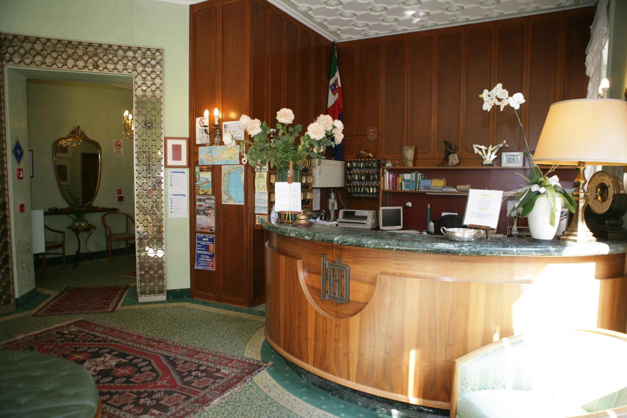 Hotel Diana Grado Exterior photo