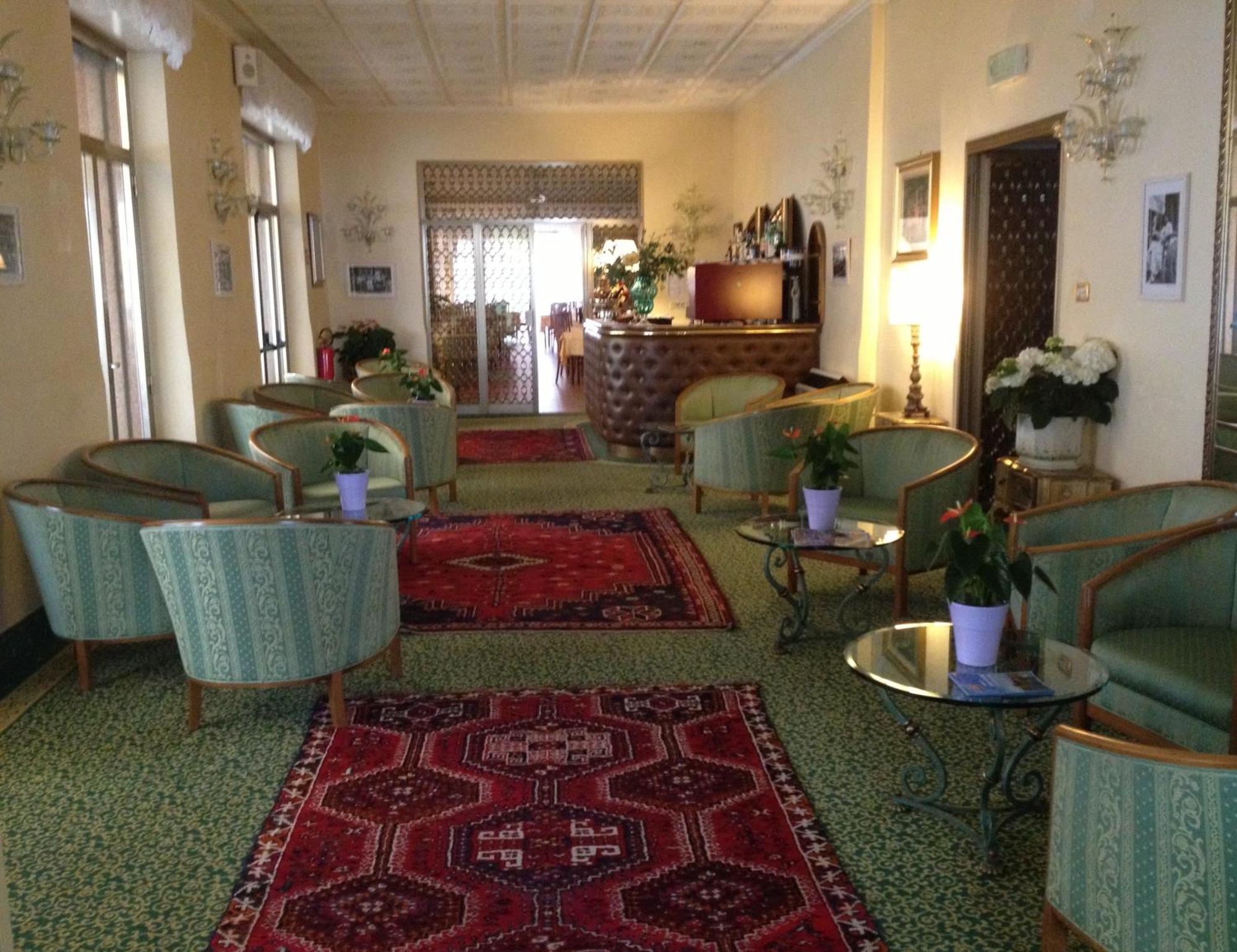 Hotel Diana Grado Exterior photo
